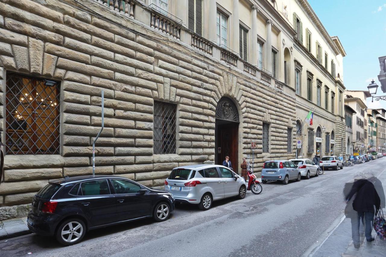 Apt. Melograno - Pauline Suites, Palazzo Borghese Флоренция Экстерьер фото